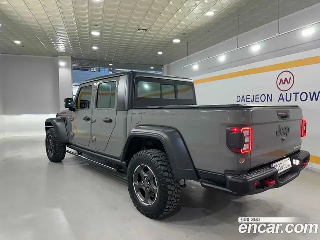 Jeep Gladiator 2021 3.6 автомат (гидро), миниатюра 6 Jeep Gladiator 2021 3.6 автомат (гидро), миниатюра 6