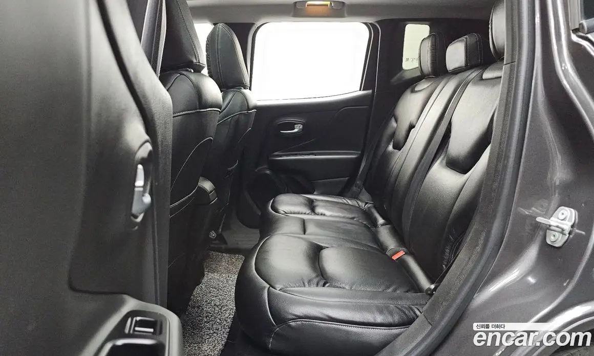 Jeep Renegade 2020 2.4 автомат (гидро), фото 11 Jeep Renegade 2020 2.4 автомат (гидро), фото 11