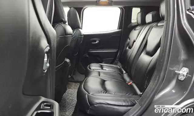 Jeep Renegade 2020 2.4 автомат (гидро), миниатюра 11 Jeep Renegade 2020 2.4 автомат (гидро), миниатюра 11