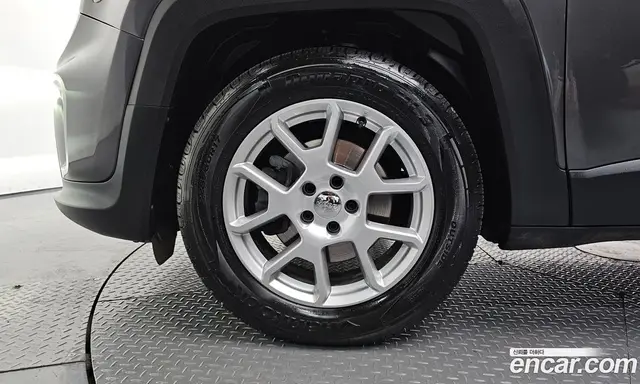 Jeep Renegade 2020 2.4 автомат (гидро), миниатюра 5 Jeep Renegade 2020 2.4 автомат (гидро), миниатюра 5