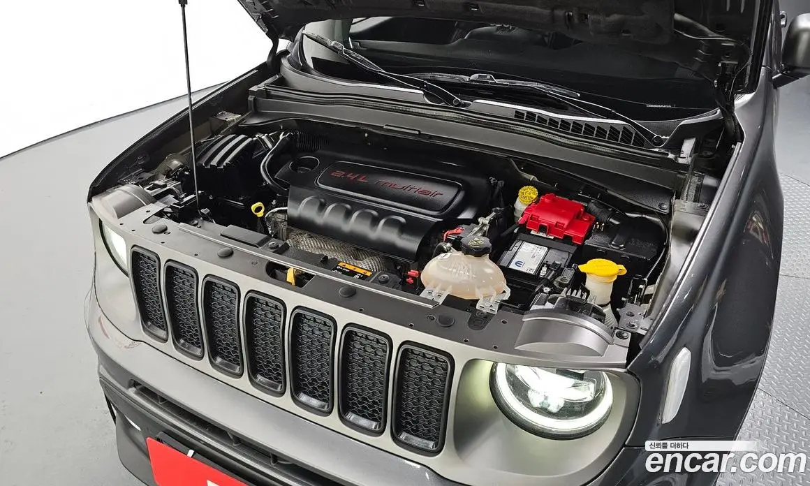 Jeep Renegade 2020 2.4 автомат (гидро), фото 6 Jeep Renegade 2020 2.4 автомат (гидро), фото 6