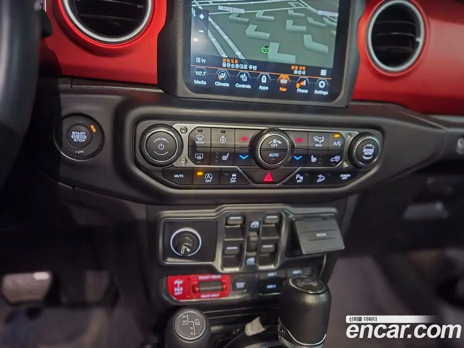 Jeep Wrangler 2020 2.0 автомат (гидро), фото 9 Jeep Wrangler 2020 2.0 автомат (гидро), фото 9