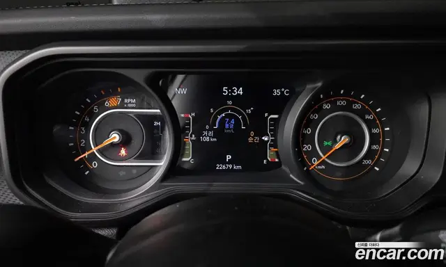 Jeep Wrangler 2025 2.0 автомат (гидро), миниатюра 11