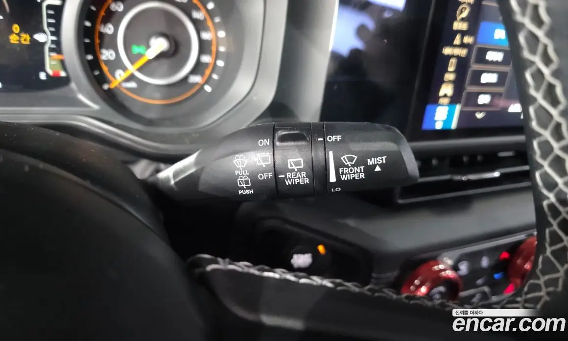 Jeep Wrangler 2025 2.0 автомат (гидро), фото 24