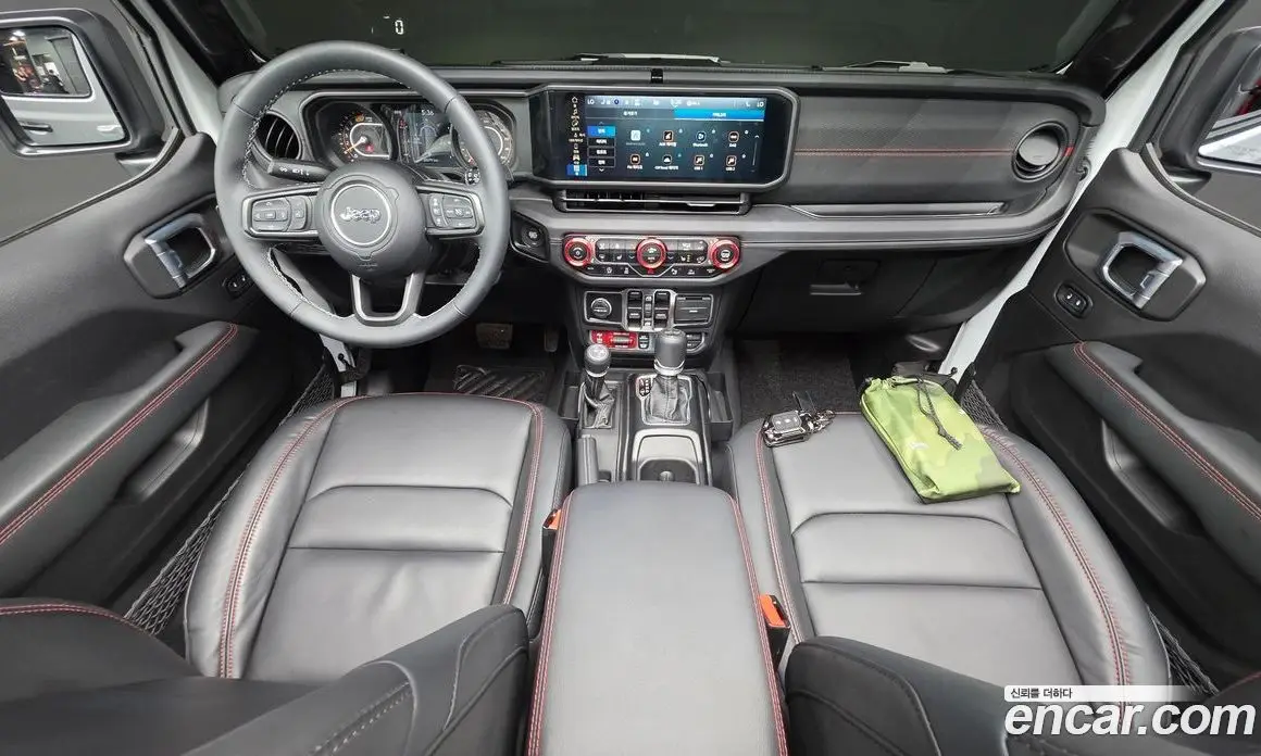 Jeep Wrangler 2025 2.0 автомат (гидро), фото 10