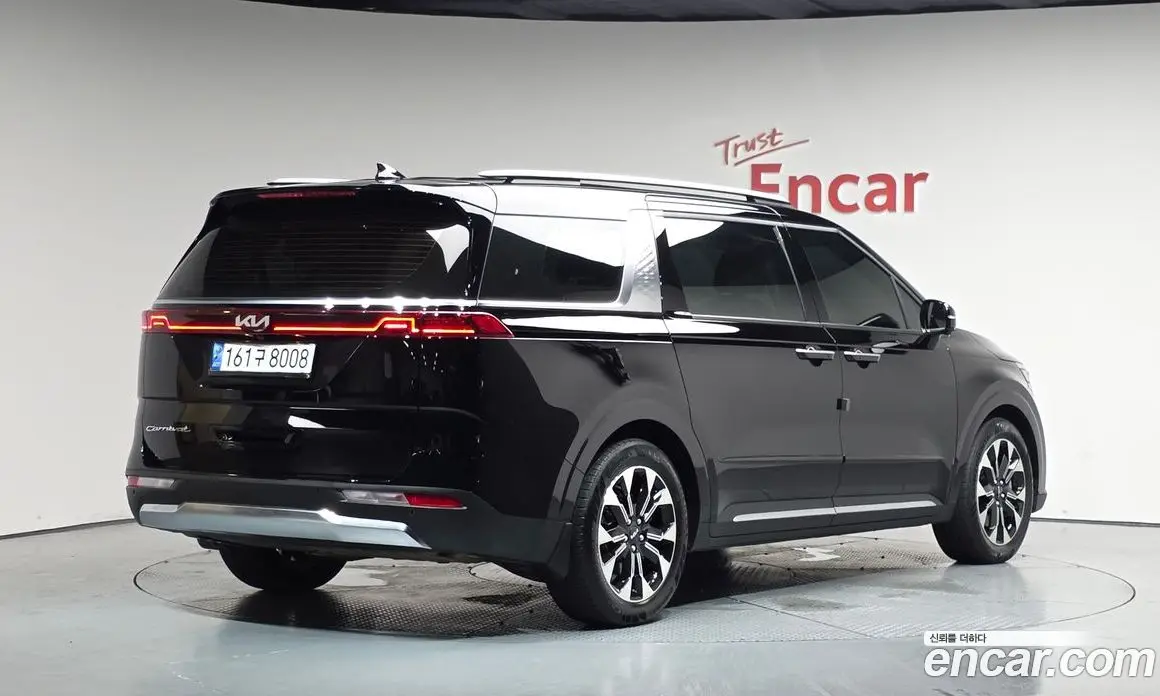 Kia Carnival 2020 2.2 автомат (гидро), фото 1 Kia Carnival 2020 2.2 автомат (гидро), фото 1