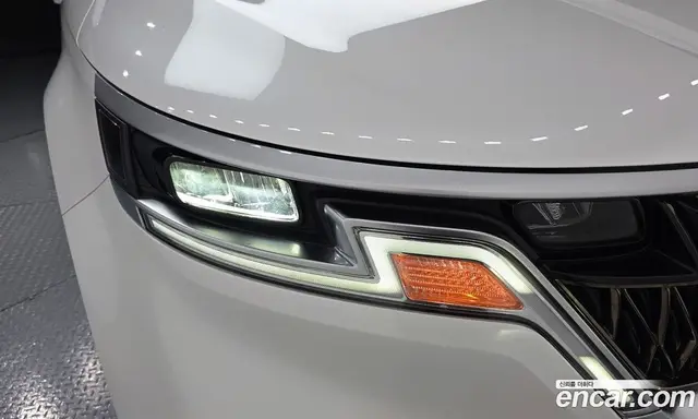 Kia Carnival 2021 2.2 автомат (гидро), миниатюра 8 Kia Carnival 2021 2.2 автомат (гидро), миниатюра 8
