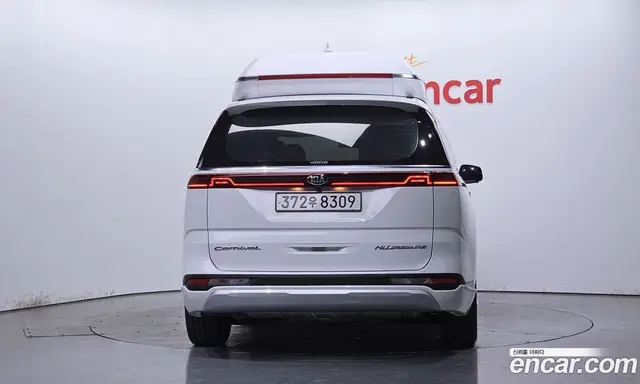 Kia Carnival 2021 2.2 автомат (гидро), миниатюра 4 Kia Carnival 2021 2.2 автомат (гидро), миниатюра 4