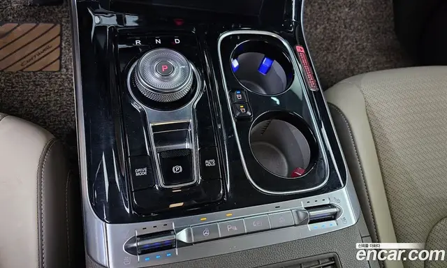 Kia Carnival 2021 2.2 автомат (гидро), миниатюра 9 Kia Carnival 2021 2.2 автомат (гидро), миниатюра 9