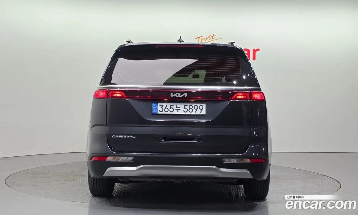 Kia Carnival 2022 2.2 автомат (гидро), фото 4