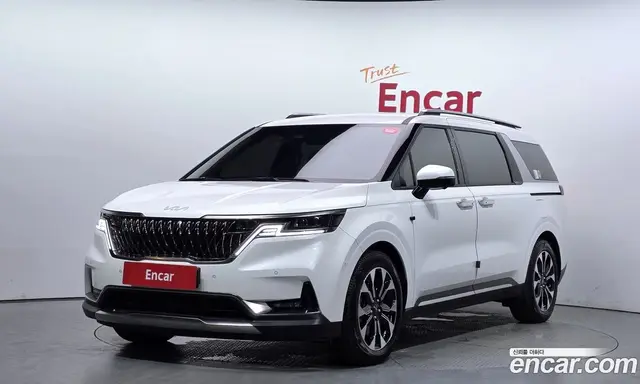 Kia Carnival 2023 2.2 автомат (гидро), миниатюра 1 Kia Carnival 2023 2.2 автомат (гидро), миниатюра 1