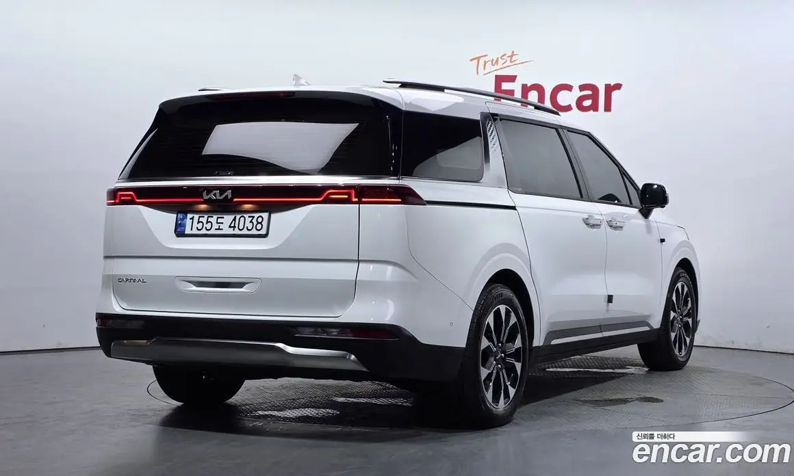 Kia Carnival 2023 2.2 автомат (гидро), фото 2 Kia Carnival 2023 2.2 автомат (гидро), фото 2