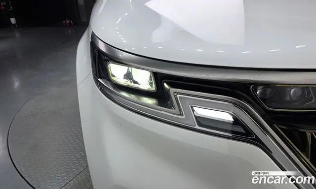 Kia Carnival 2023 2.2 автомат (гидро), миниатюра 8 Kia Carnival 2023 2.2 автомат (гидро), миниатюра 8