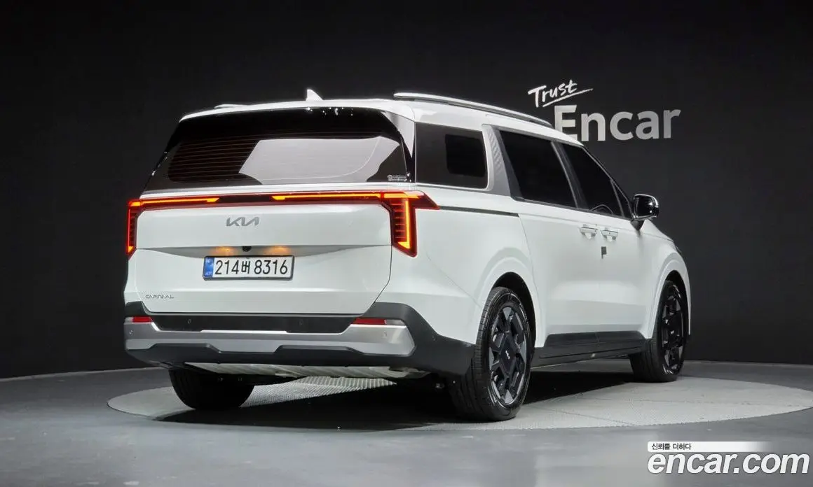 Kia Carnival 2026 3.5 автомат (гидро), фото 2 Kia Carnival 2026 3.5 автомат (гидро), фото 2