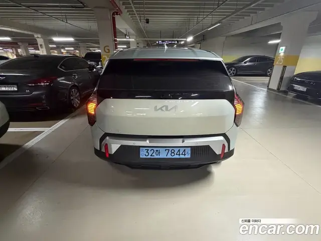 Kia EV3 2026 автомат (гидро), миниатюра 2 Kia EV3 2026 автомат (гидро), миниатюра 2