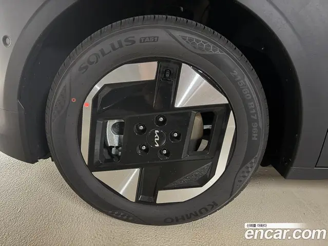 Kia EV3 2026 автомат (гидро), миниатюра 5 Kia EV3 2026 автомат (гидро), миниатюра 5