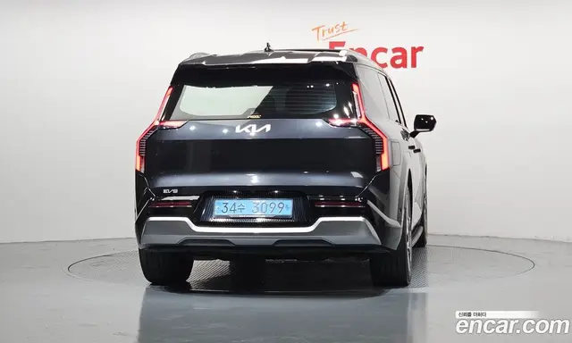 Kia EV9 2023 0.2 автомат (гидро), миниатюра 4 Kia EV9 2023 0.2 автомат (гидро), миниатюра 4