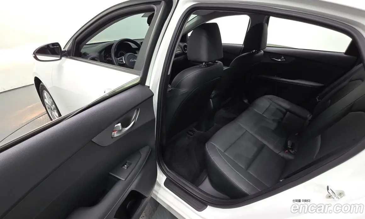 Kia K3 2020 1.6 автомат (гидро), фото 11 Kia K3 2020 1.6 автомат (гидро), фото 11