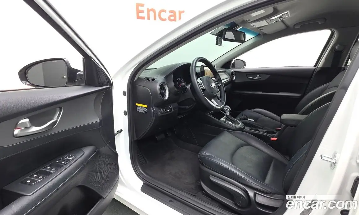 Kia K3 2020 1.6 автомат (гидро), фото 10 Kia K3 2020 1.6 автомат (гидро), фото 10