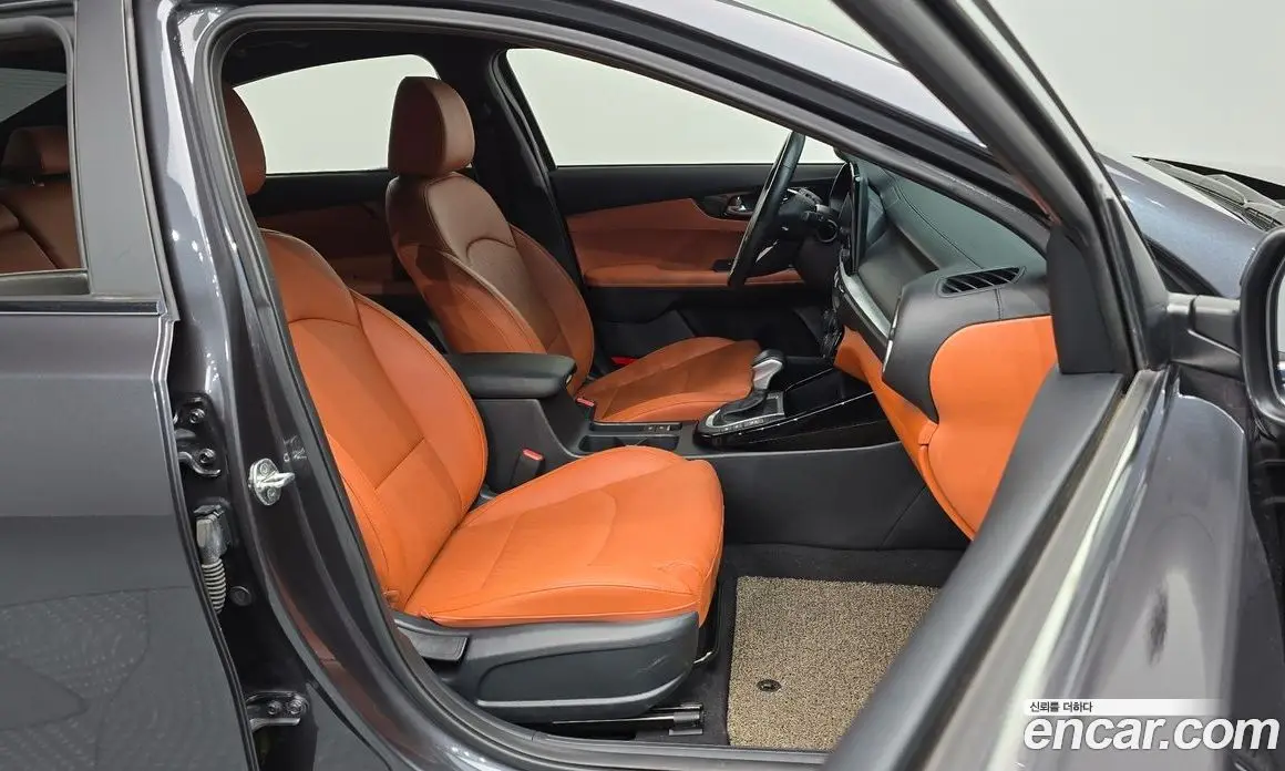 Kia K3 2022 1.6 автомат (гидро), фото 16 Kia K3 2022 1.6 автомат (гидро), фото 16