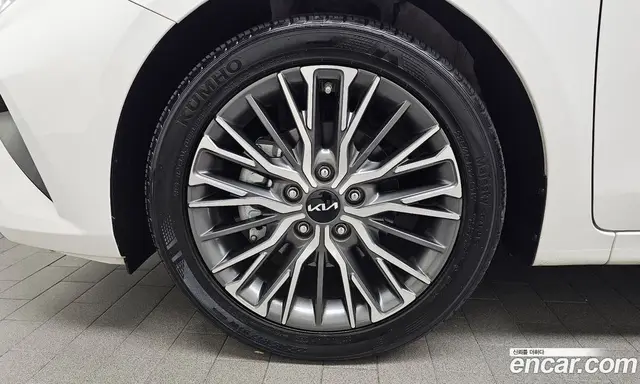 Kia K3 2024 1.6 автомат (гидро), миниатюра 4