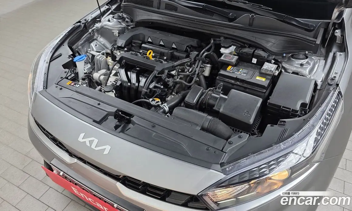 Kia K3 2024 1.6 автомат (гидро), фото 6 Kia K3 2024 1.6 автомат (гидро), фото 6