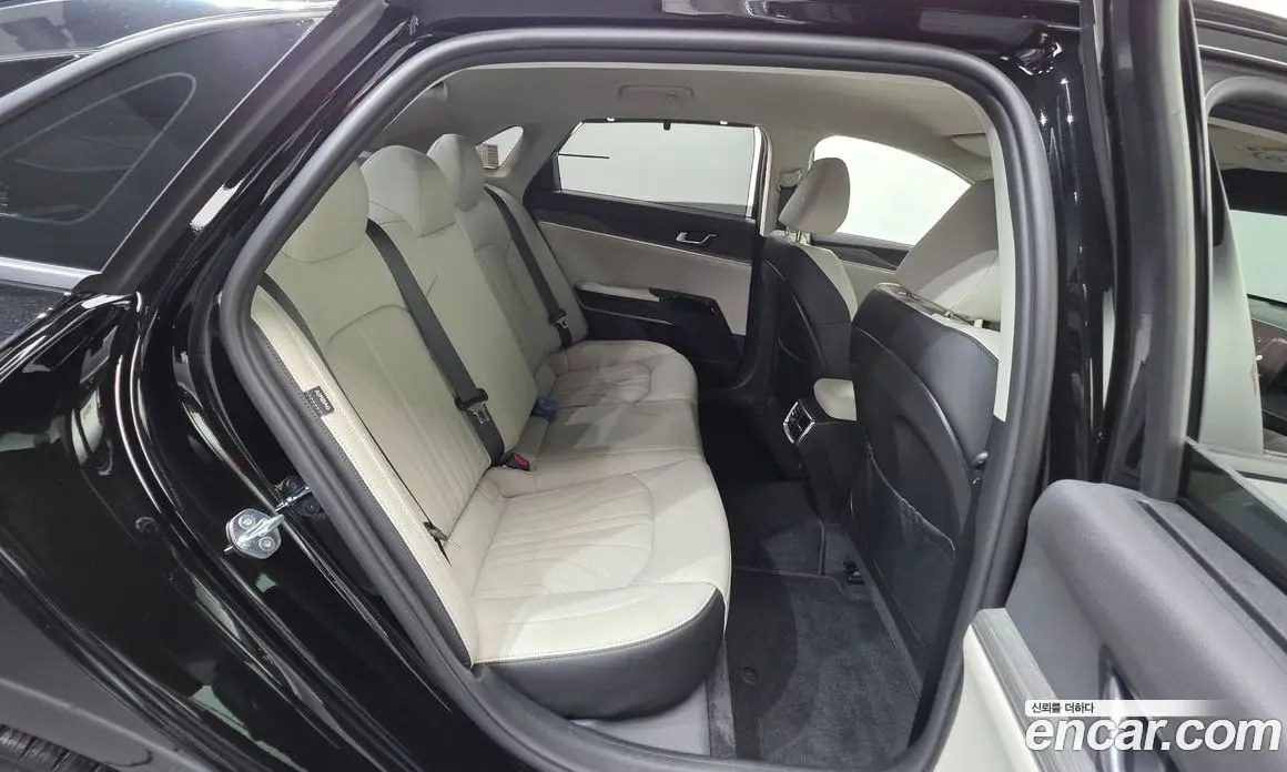 Kia K5 (Optima) 2025 2.0 автомат (гидро), фото 24 Kia K5 (Optima) 2025 2.0 автомат (гидро), фото 24