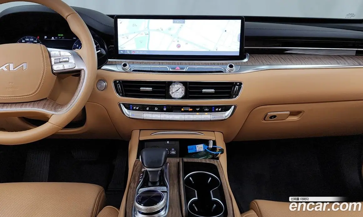 Kia K9 2022 3.8 автомат (гидро), фото 20 Kia K9 2022 3.8 автомат (гидро), фото 20