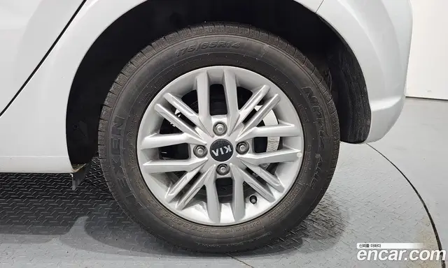 Kia Morning 2021 1.0 автомат (гидро), миниатюра 7 Kia Morning 2021 1.0 автомат (гидро), миниатюра 7