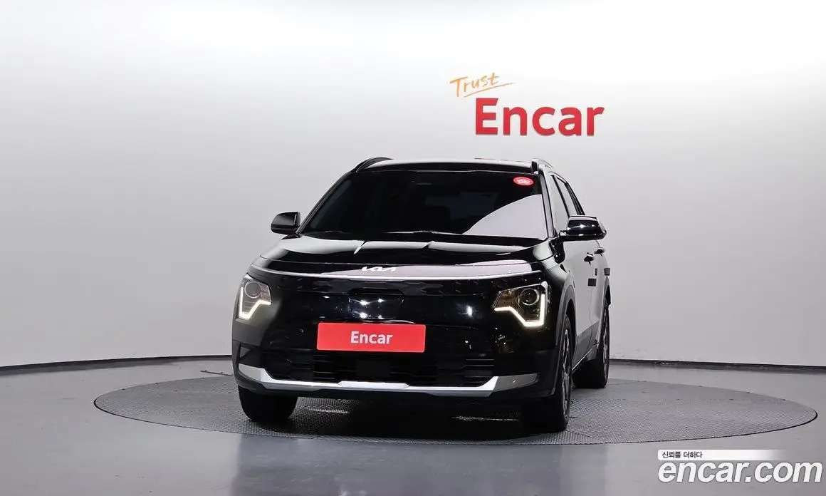 Kia Niro 2023 0.2 автомат (гидро), фото 3 Kia Niro 2023 0.2 автомат (гидро), фото 3