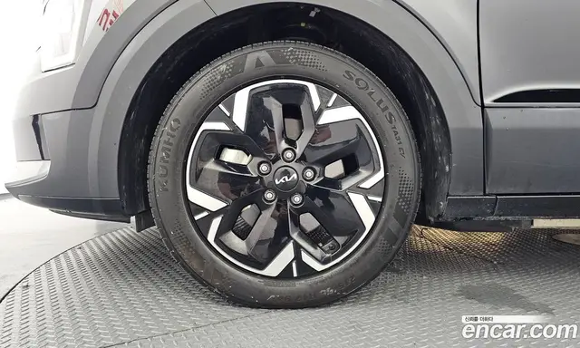 Kia Niro 2023 0.2 автомат (гидро), миниатюра 5 Kia Niro 2023 0.2 автомат (гидро), миниатюра 5