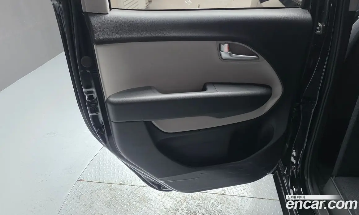 Kia Ray 2022 1.0 автомат (гидро), фото 15 Kia Ray 2022 1.0 автомат (гидро), фото 15