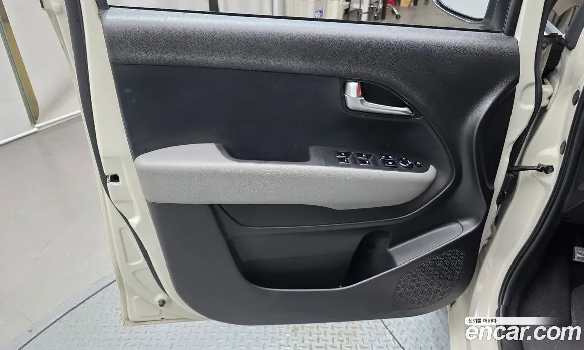 Kia Ray 2024 1.0 автомат (гидро), фото 14 Kia Ray 2024 1.0 автомат (гидро), фото 14