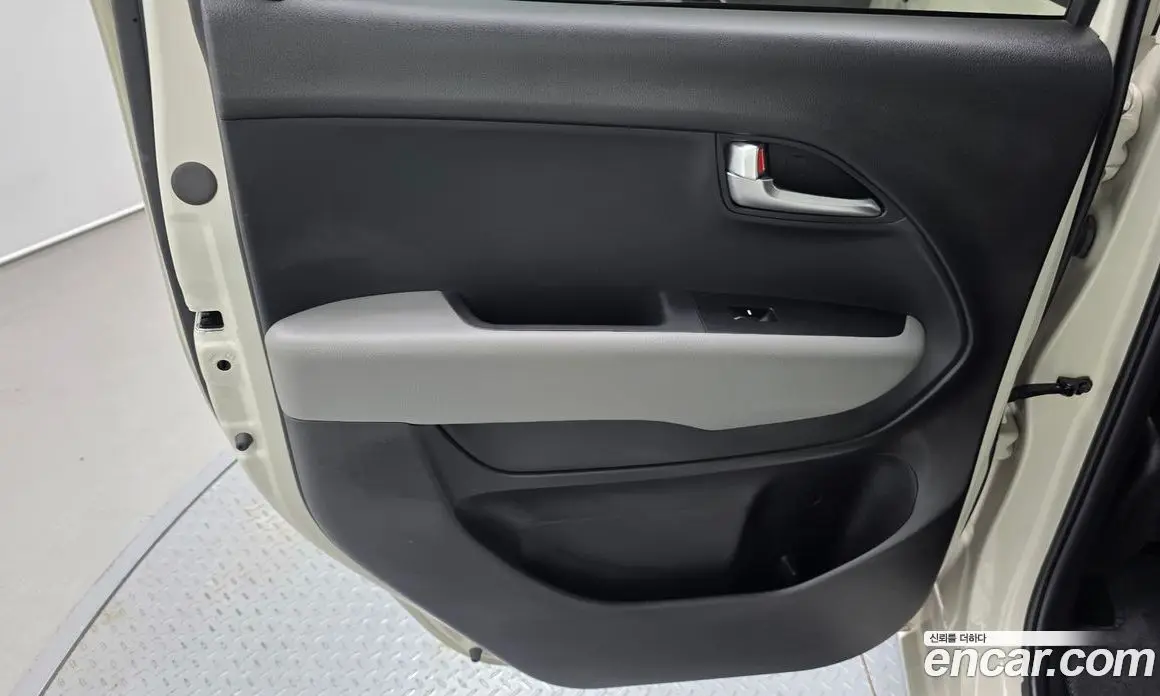 Kia Ray 2024 1.0 автомат (гидро), фото 15 Kia Ray 2024 1.0 автомат (гидро), фото 15