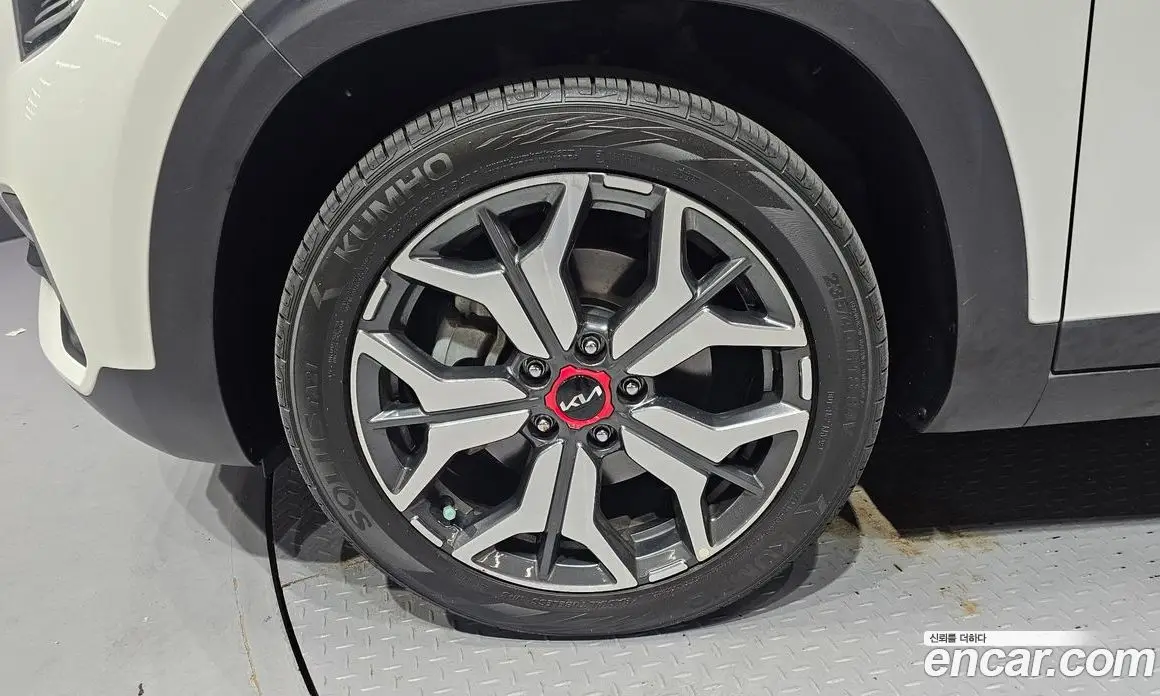 Kia Seltos 2021 1.6 автомат (гидро), фото 5 Kia Seltos 2021 1.6 автомат (гидро), фото 5