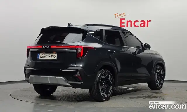 Kia Seltos 2023 1.6 автомат (гидро), миниатюра 2 Kia Seltos 2023 1.6 автомат (гидро), миниатюра 2