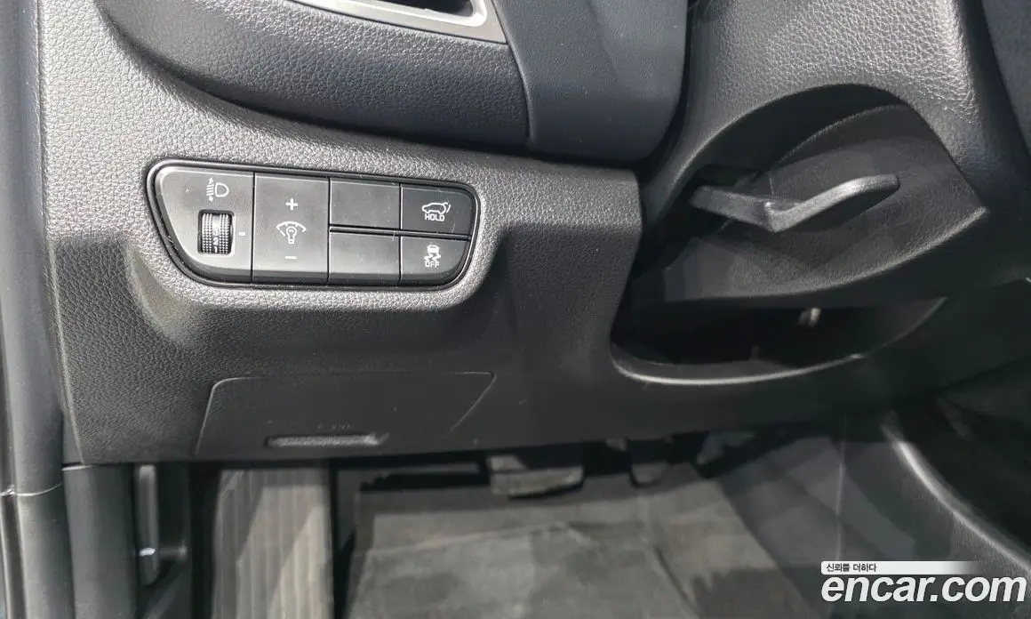 Kia Seltos 2023 1.6 автомат (гидро), фото 28 Kia Seltos 2023 1.6 автомат (гидро), фото 28