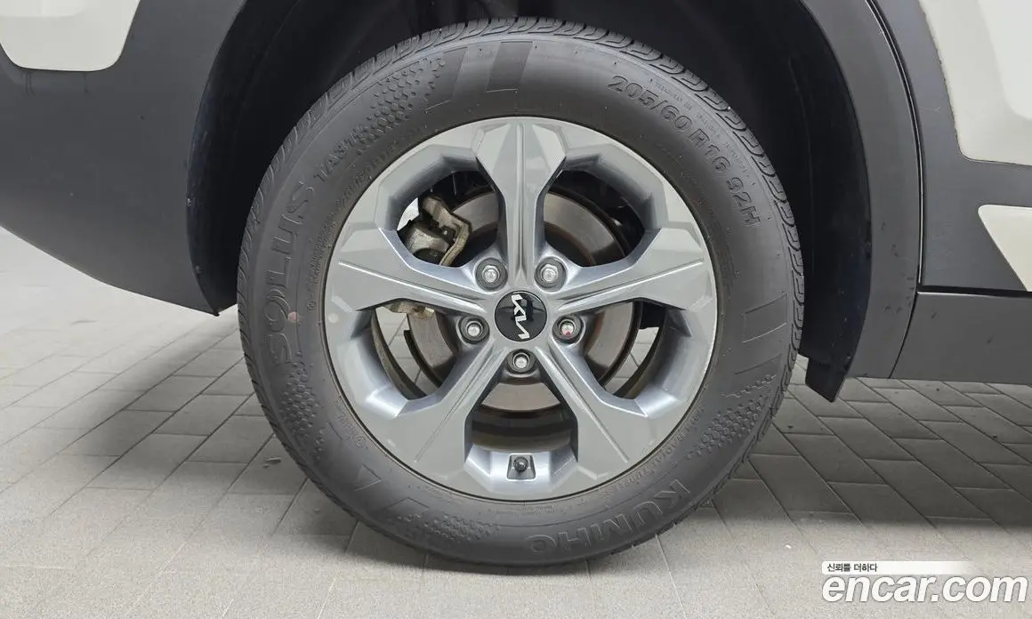 Kia Seltos 2024 2.0 автомат (гидро), фото 4 Kia Seltos 2024 2.0 автомат (гидро), фото 4