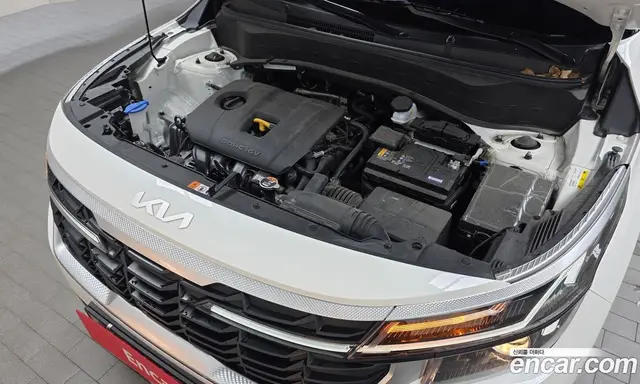 Kia Seltos 2024 2.0 автомат (гидро), миниатюра 5 Kia Seltos 2024 2.0 автомат (гидро), миниатюра 5