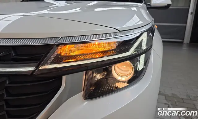 Kia Seltos 2024 2.0 автомат (гидро), миниатюра 7 Kia Seltos 2024 2.0 автомат (гидро), миниатюра 7