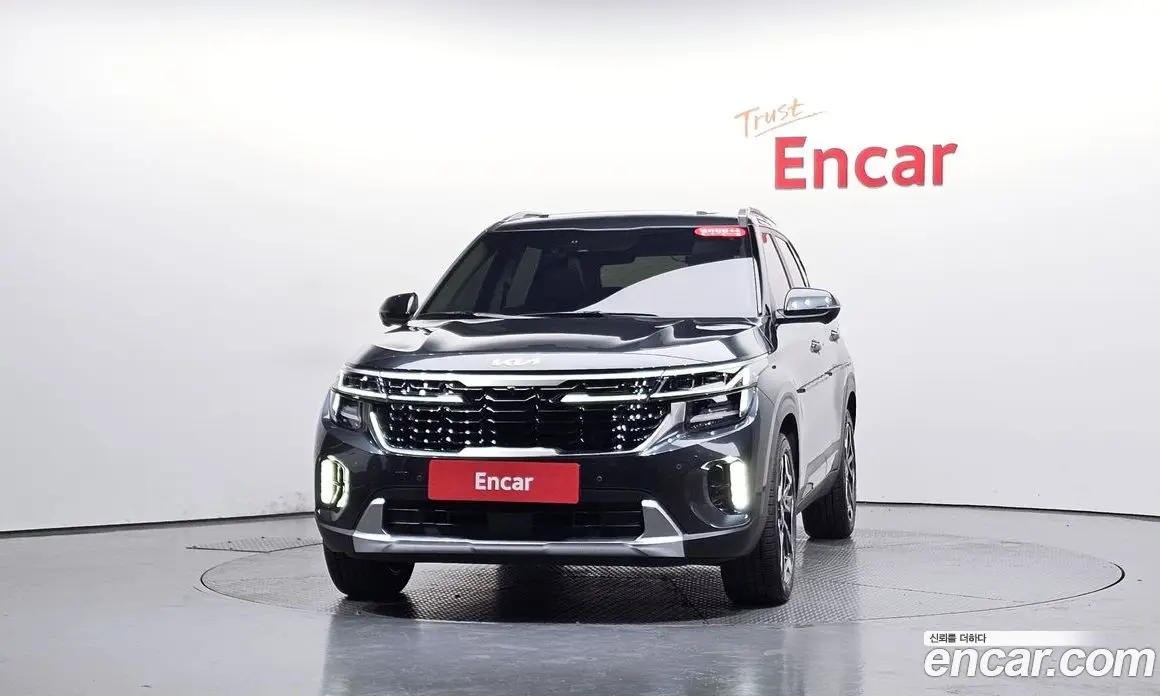 Kia Seltos 2025 1.6 автомат (гидро), фото 2 Kia Seltos 2025 1.6 автомат (гидро), фото 2
