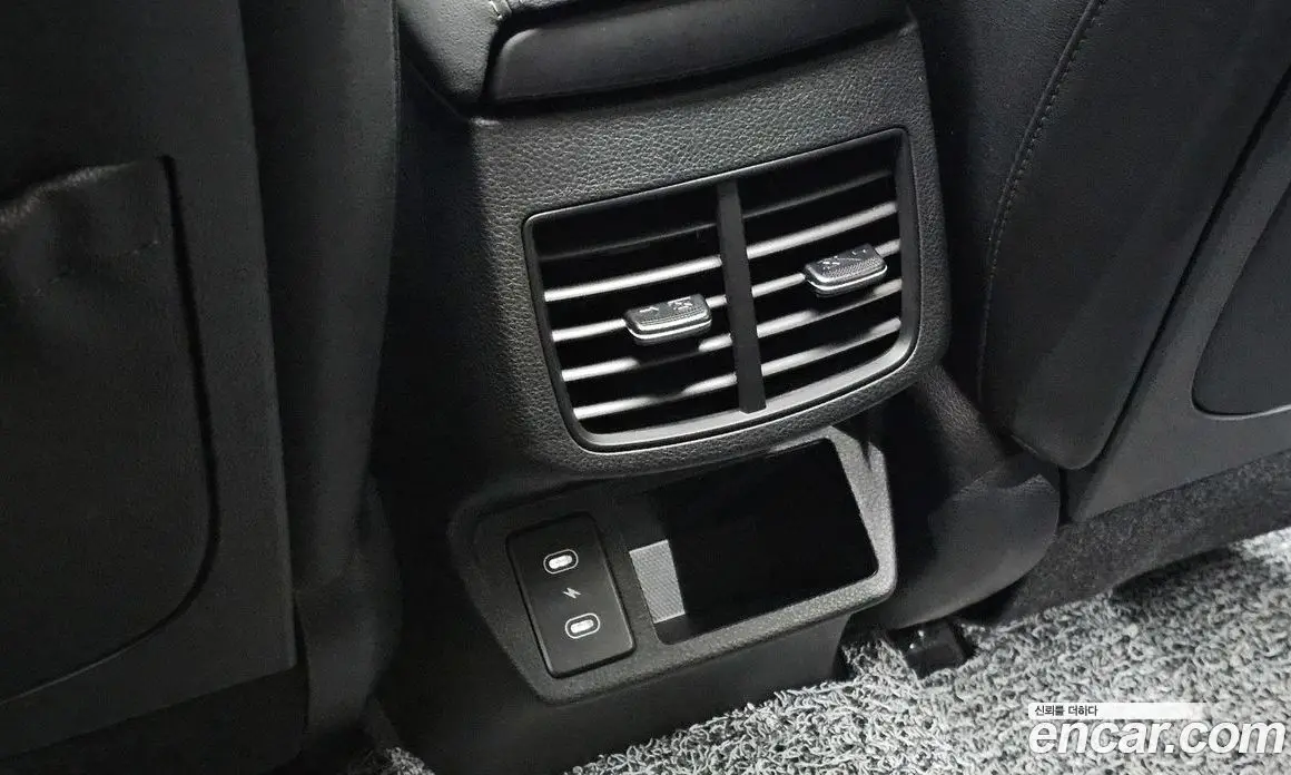 Kia Seltos 2025 1.6 автомат (гидро), фото 31 Kia Seltos 2025 1.6 автомат (гидро), фото 31