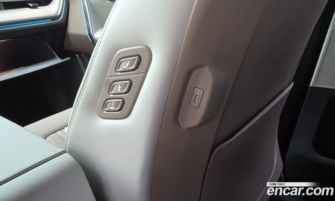 Kia Seltos 2026 1.6 автомат (гидро), фото 12 Kia Seltos 2026 1.6 автомат (гидро), фото 12