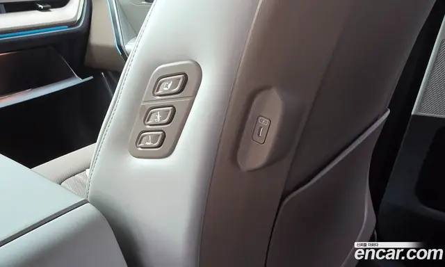 Kia Seltos 2026 1.6 автомат (гидро), миниатюра 12 Kia Seltos 2026 1.6 автомат (гидро), миниатюра 12