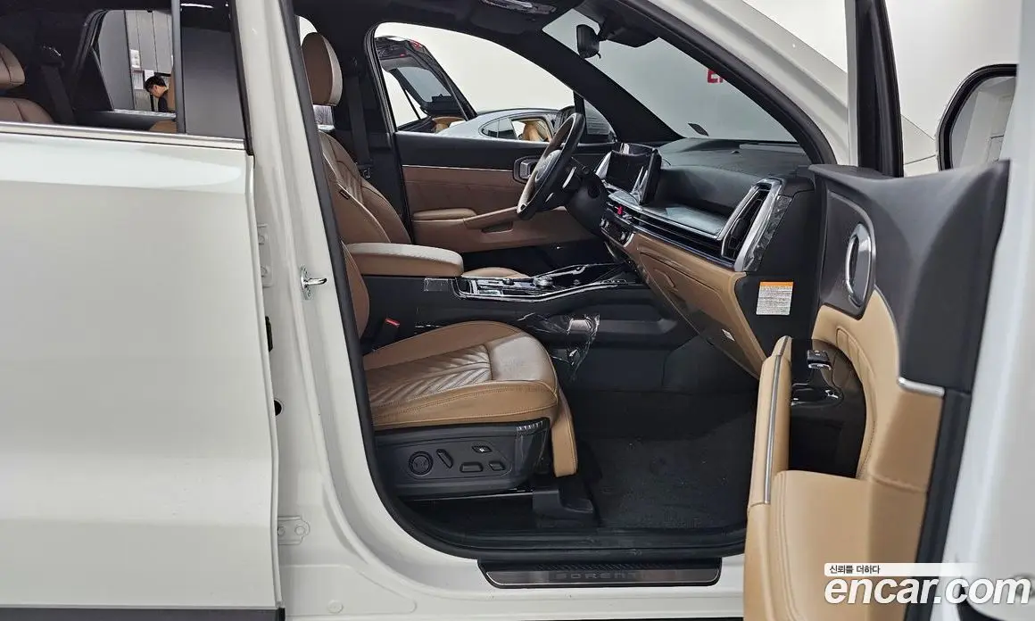 Kia Sorento 2024 1.6 автомат (гидро), фото 16 Kia Sorento 2024 1.6 автомат (гидро), фото 16