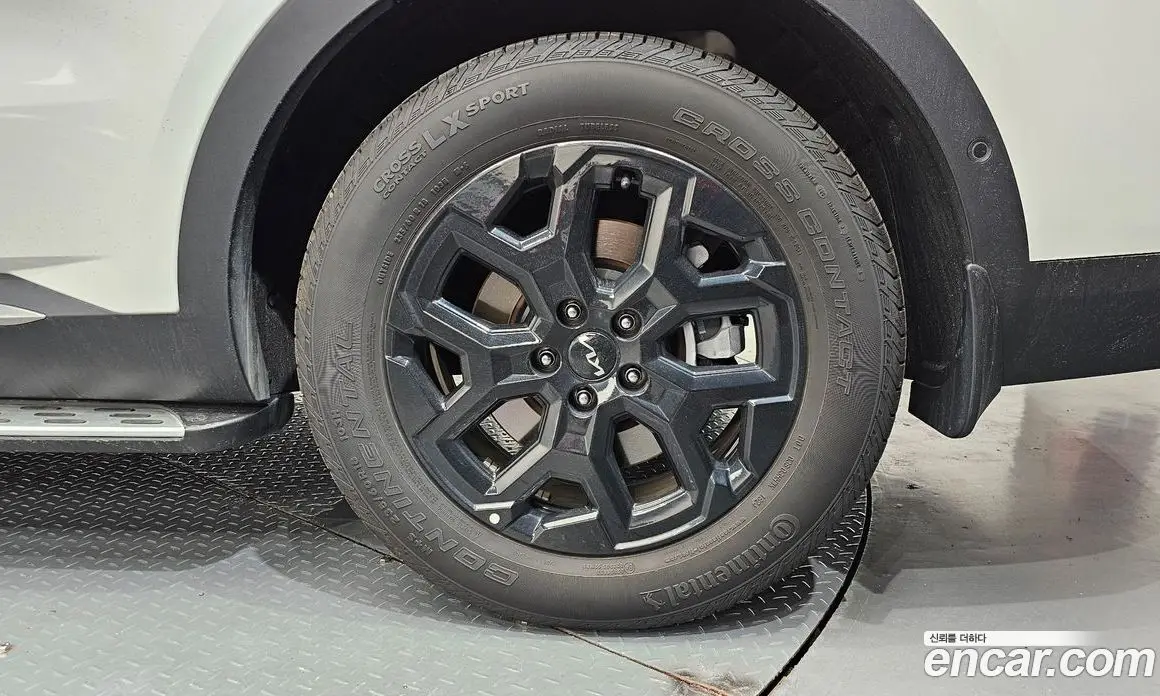 Kia Sorento 2024 1.6 автомат (гидро), фото 7 Kia Sorento 2024 1.6 автомат (гидро), фото 7