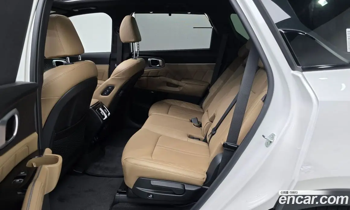 Kia Sorento 2024 1.6 автомат (гидро), фото 18 Kia Sorento 2024 1.6 автомат (гидро), фото 18