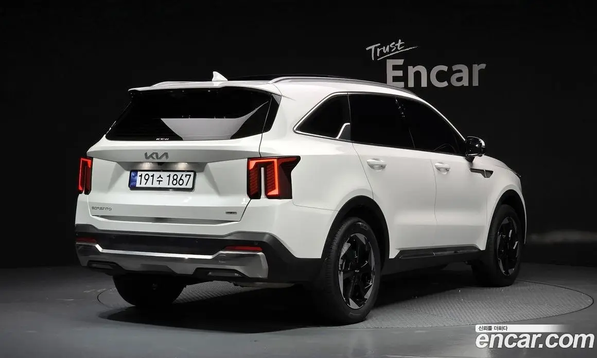 Kia Sorento 2025 1.6 автомат (гидро), фото 2 Kia Sorento 2025 1.6 автомат (гидро), фото 2