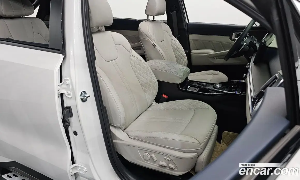 Kia Sorento 2025 1.6 автомат (гидро), фото 16 Kia Sorento 2025 1.6 автомат (гидро), фото 16