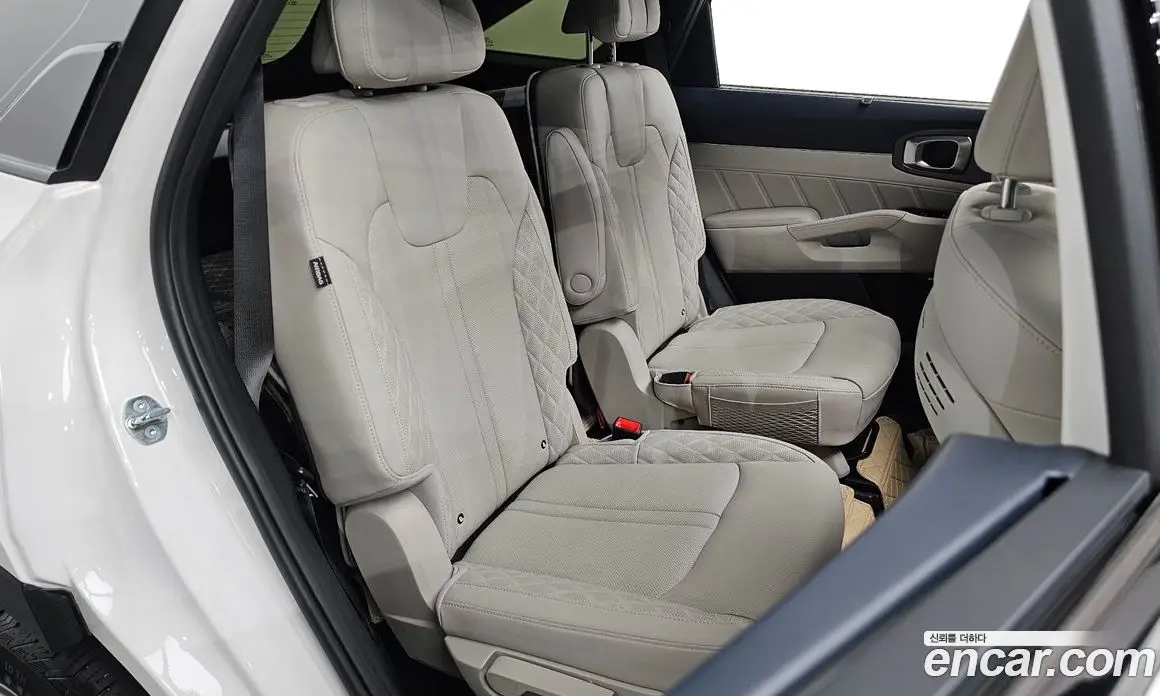 Kia Sorento 2025 1.6 автомат (гидро), фото 17 Kia Sorento 2025 1.6 автомат (гидро), фото 17
